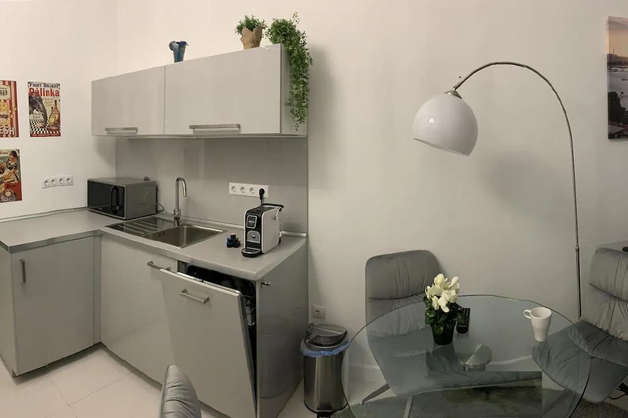City Corso Apartman Budapest